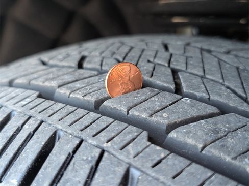 Used 2024 Chevrolet Traverse RS w/ LPO, Floor Liner Package image 42