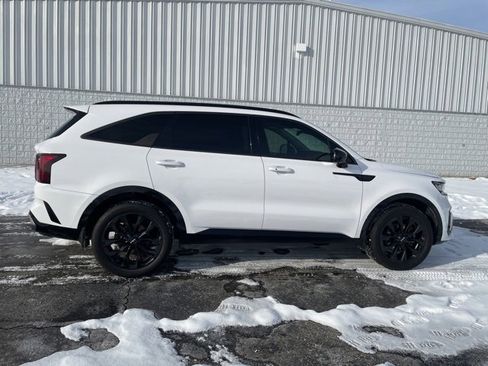 Used 2022 Kia Sorento SX image 18