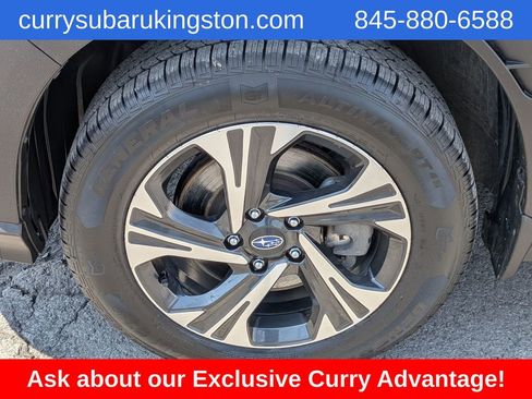 Used 2024 Subaru Crosstrek 2.0i Premium image 11