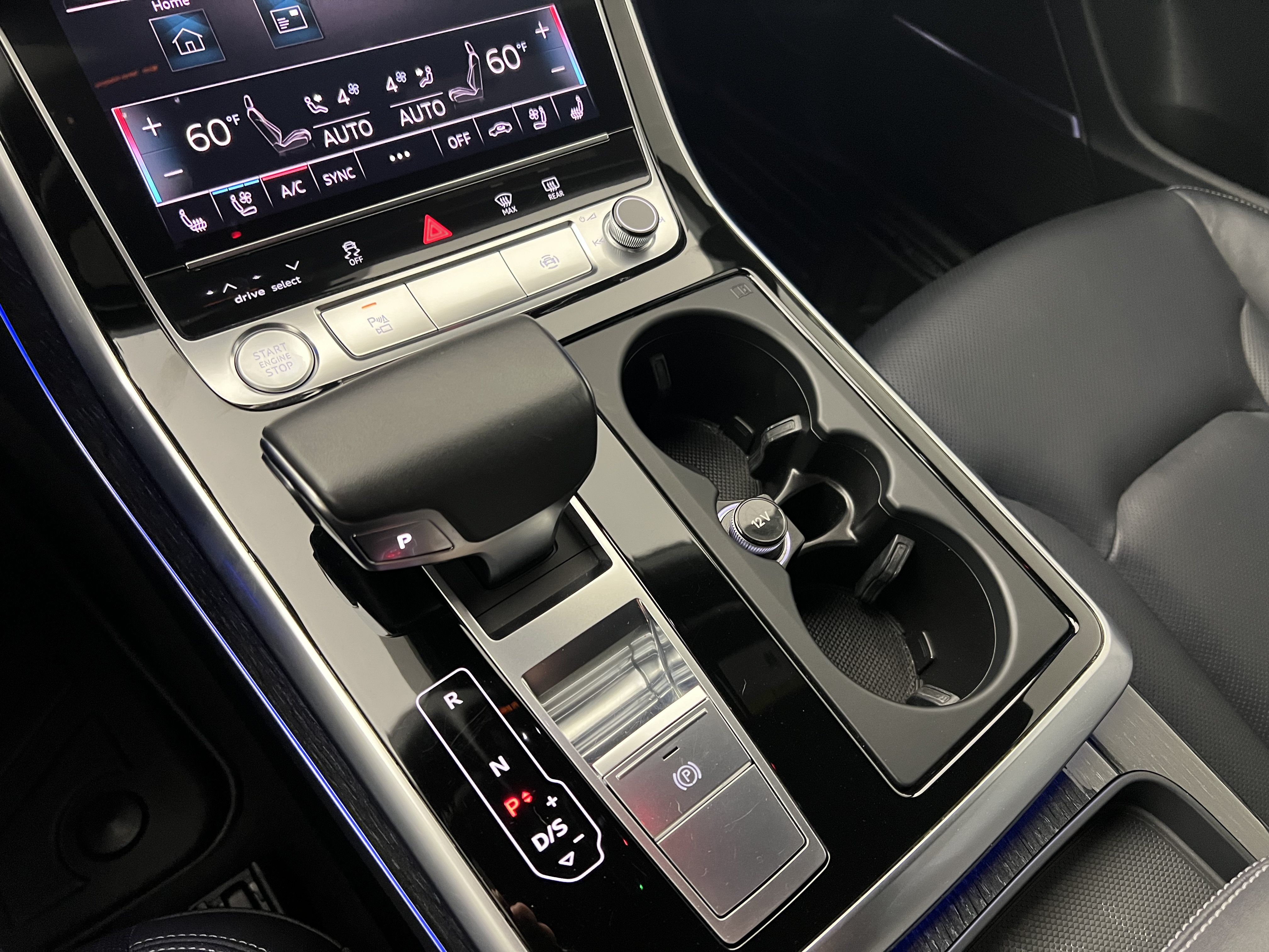 Used 2019 Audi Q8 Prestige w/ Interior Protection Package AWD/4WD image 33