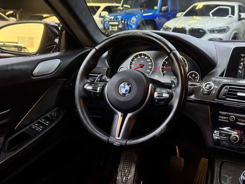 Used 2017 BMW M6 Gran Coupe w/ Executive Package RWD image 21