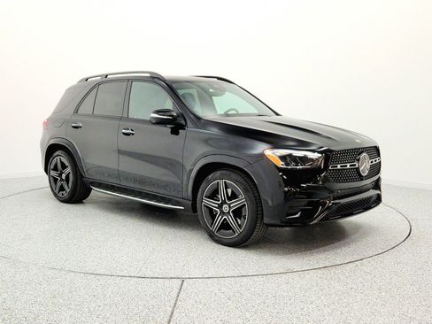 Certified 2026 Mercedes-Benz GLE 450 4MATIC image 3
