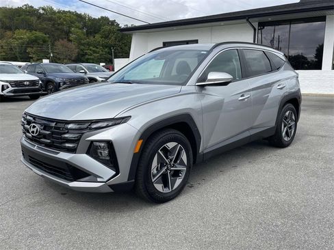 New 2026 Hyundai Tucson SEL image 1