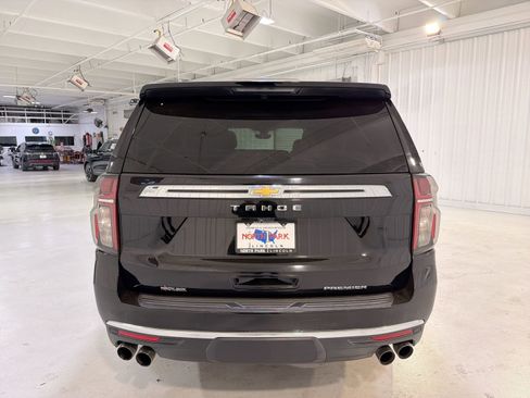 Used 2021 Chevrolet Tahoe Premier w/ Premium Package image 28