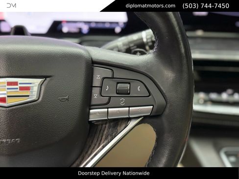 Used 2022 Cadillac Escalade ESV Premium Luxury w/ LPO, Floor Liner Package image 36