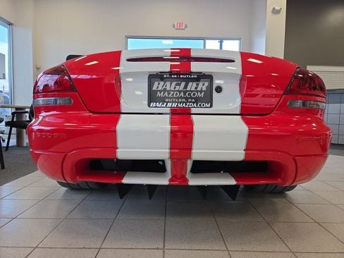 Used 2004 Dodge Viper SRT-10 RWD image 6