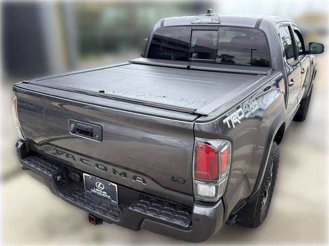 Used 2021 Toyota Tacoma TRD Off-Road w/ Technology Package AWD/4WD image 9
