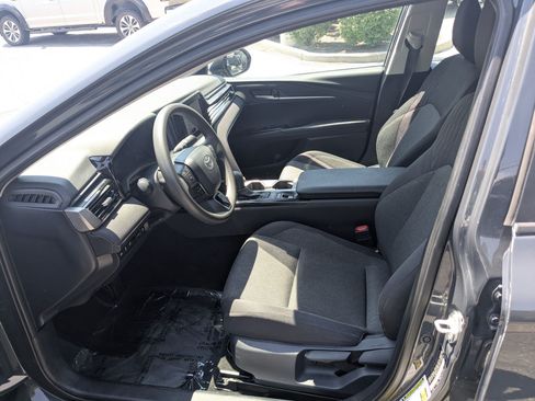 Used 2025 Toyota Camry LE FWD image 26