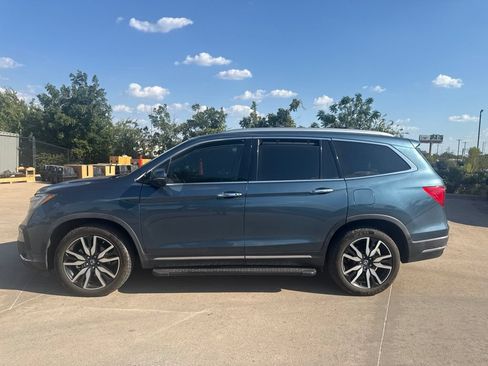 Used 2020 Honda Pilot Elite image 2