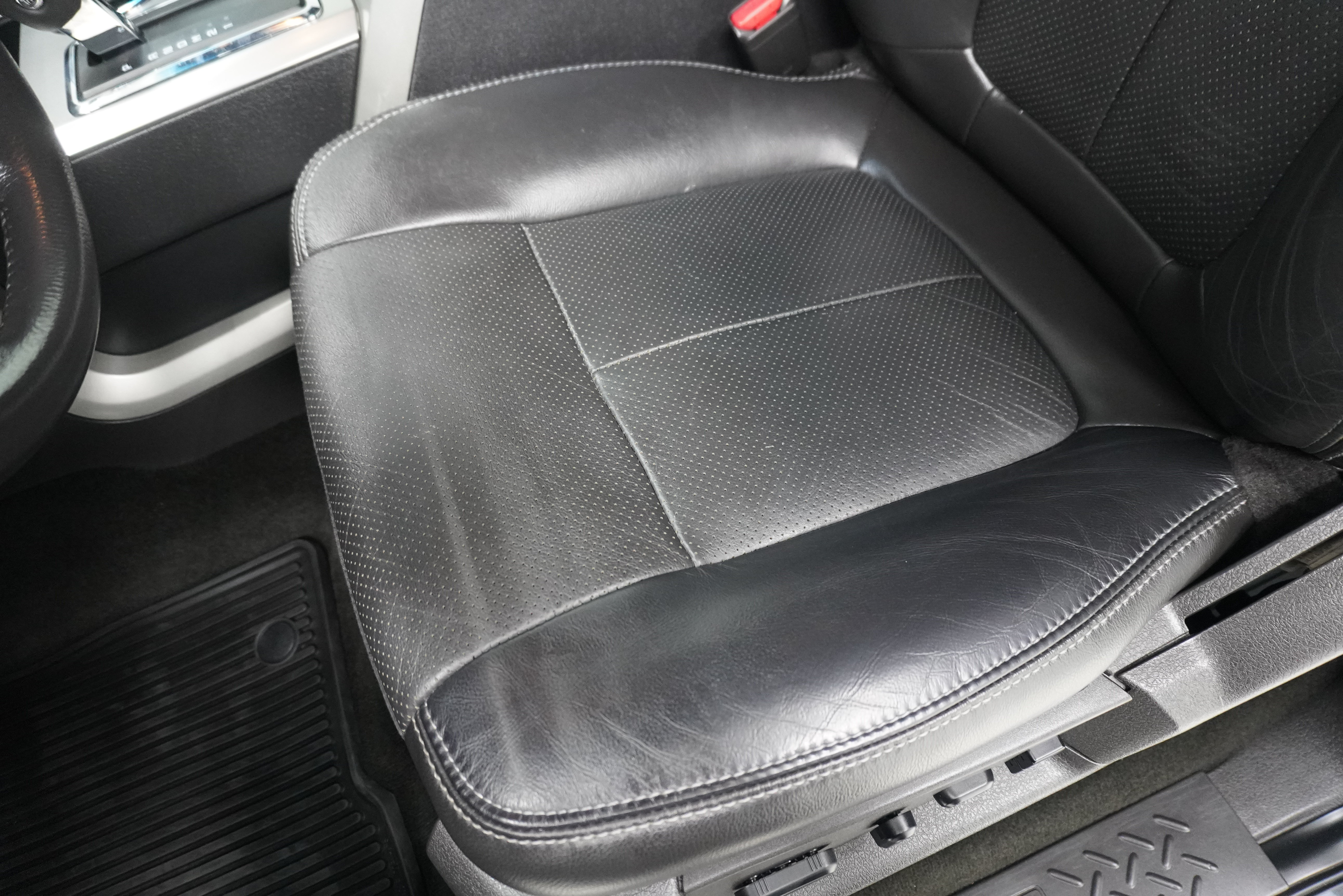 Used 2013 Ford F150 FX4 w/ Luxury Equipment Group AWD/4WD image 14