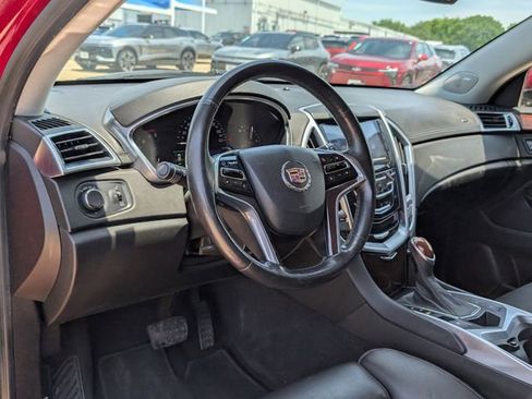 Used 2015 Cadillac SRX Luxury FWD image 4