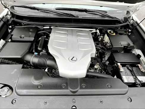 Used 2023 Lexus GX 460 Luxury image 9