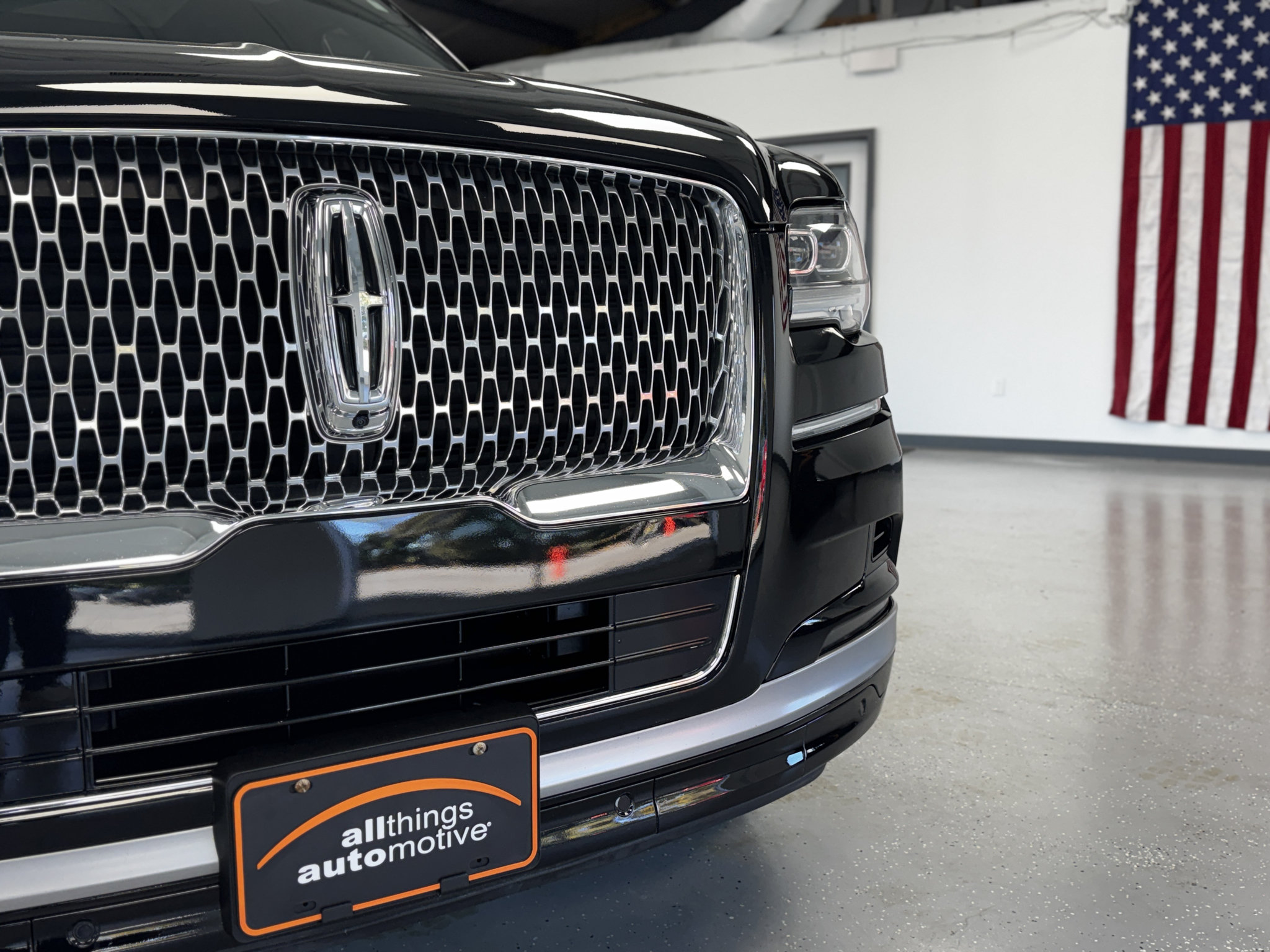 Used 2022 Lincoln Navigator L 4WD image 11