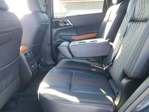 New 2024 Mitsubishi Outlander SEL AWD/4WD image 14