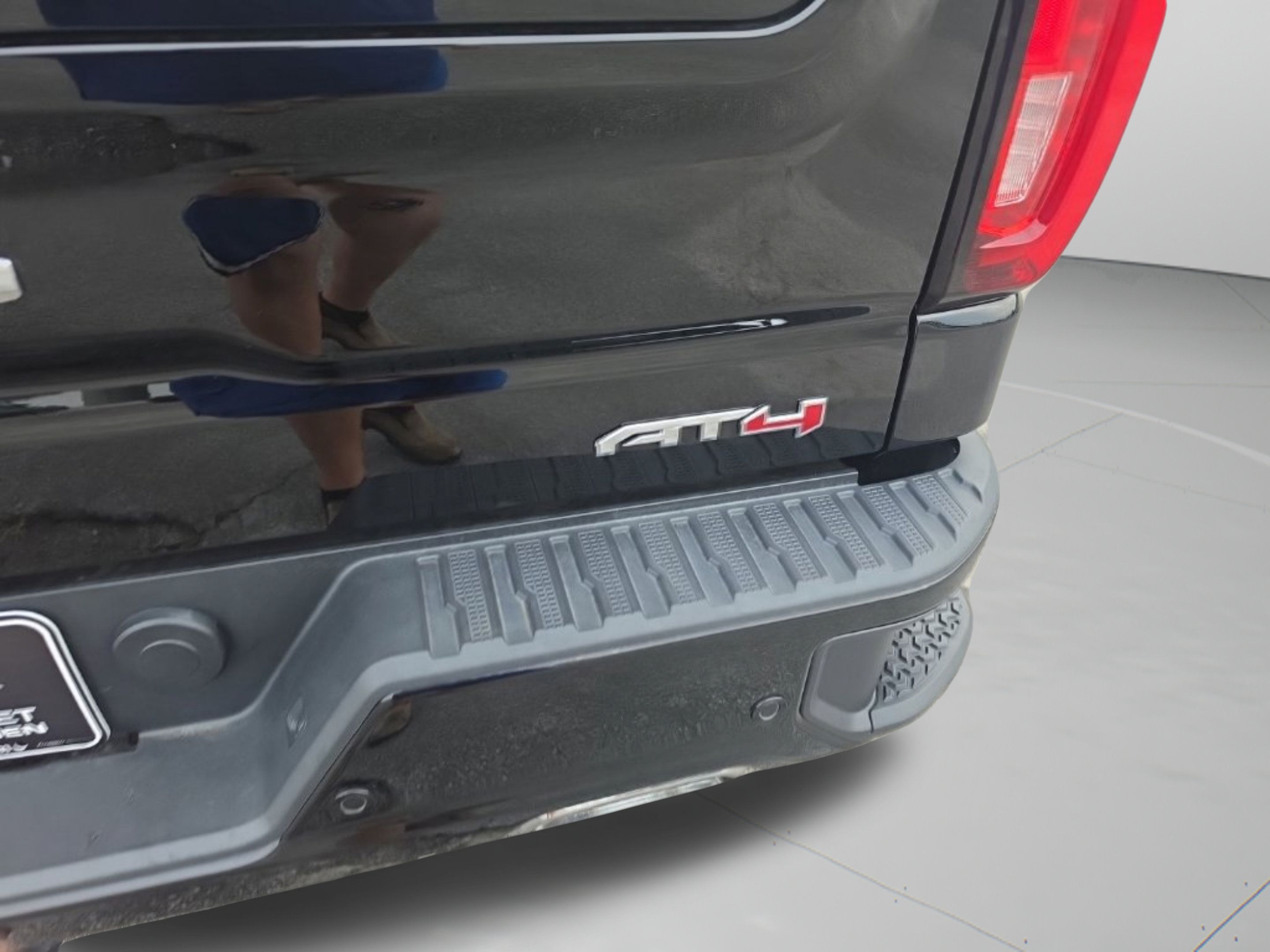 Used 2021 GMC Sierra 1500 AT4 w/ AT4 Value Package AWD/4WD image 31