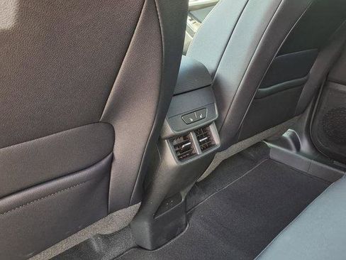 New 2026 Chevrolet Equinox RS w/ Convenience Package III FWD image 10