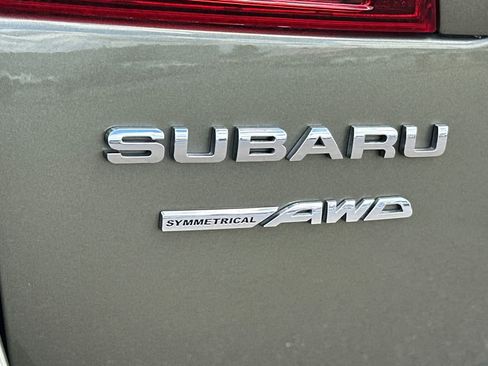 Used 2019 Subaru Outback 2.5i Touring w/ Popular Package #3A AWD/4WD image 33