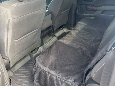 Used 2018 GMC Sierra 1500 SLE w/ Black Pack AWD/4WD image 10