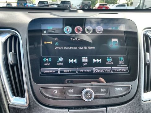 Used 2016 Chevrolet Malibu LT w/ Leather Package FWD image 13