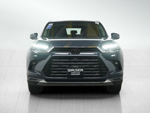 Used 2025 Toyota Grand Highlander AWD Hybrid image 8