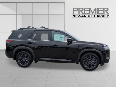 New 2026 Nissan Pathfinder SL w/ SL Premium Package FWD image 6