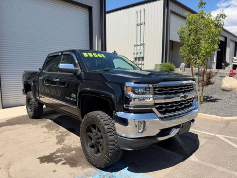 Used 2018 Chevrolet Silverado 1500 LTZ w/ LTZ Plus Package AWD/4WD image 10