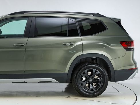 New 2026 Volkswagen Atlas Peak Edition image 44