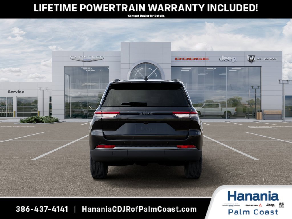 New 2027 Jeep Grand Cherokee Altitude RWD image 7