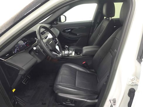 Used 2023 Land Rover Range Rover Evoque R-Dynamic SE AWD/4WD image 6