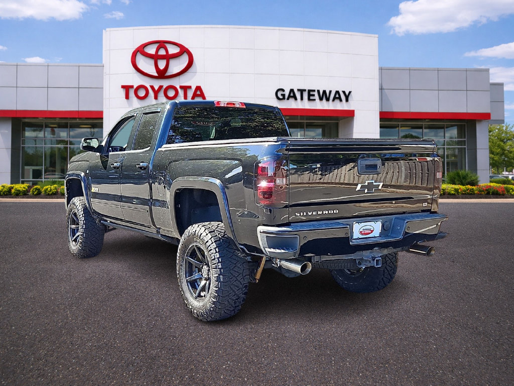 Used 2015 Chevrolet Silverado 1500 LT w/ Midnight Edition AWD/4WD image 6