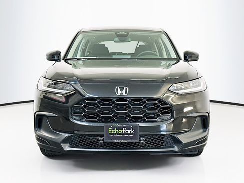 Used 2023 Honda HR-V LX image 2
