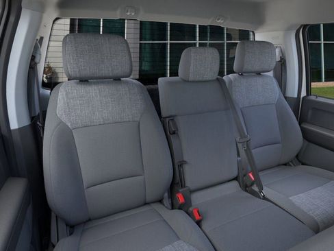 New 2025 Ford F450 XLT w/ XLT Value Package image 10