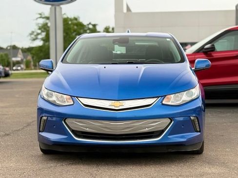 Used 2018 Chevrolet Volt Premier w/ Driver Confidence Package FWD image 35