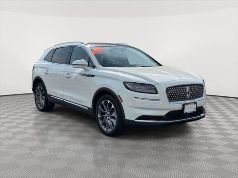 Used 2022 Lincoln Nautilus Reserve AWD/4WD image 1