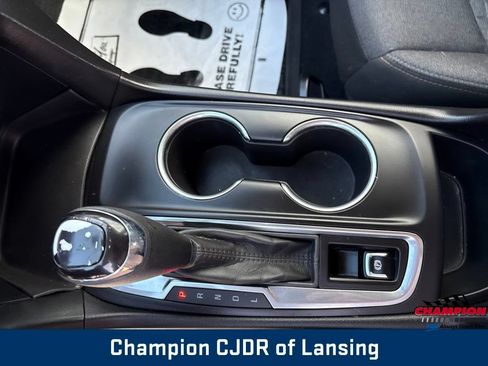 Used 2020 Chevrolet Equinox LT w/ LPO, Floor Liner Package FWD image 28