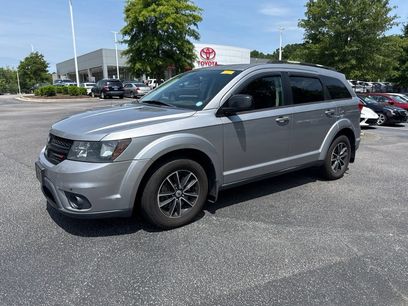 Used 2018 Dodge Journey SXT w/ Connectivity Group