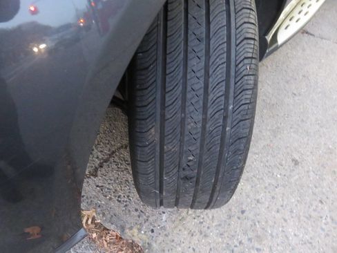 Used 2014 Mercedes-Benz ML 350 ML 350 4MATIC AWD 4dr SUV image 30