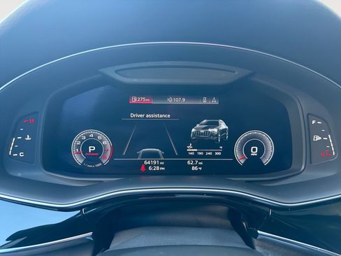 Used 2020 Audi Q8 Premium Plus w/ Premium Plus Package AWD/4WD image 10