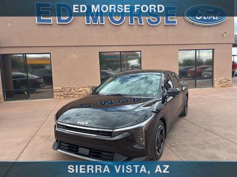Used 2025 Kia K4 EX FWD image 1