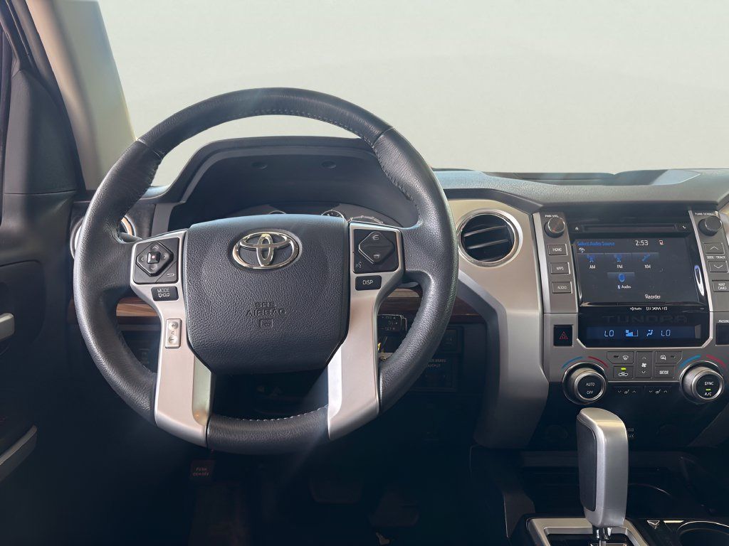 Used 2016 Toyota Tundra Limited w/ Limited Premium Package RWD image 4
