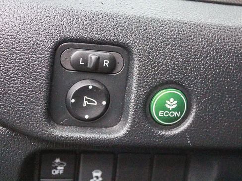 Used 2022 Honda Pilot TrailSport image 27