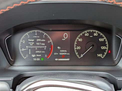 Used 2025 Honda Pilot TrailSport image 13