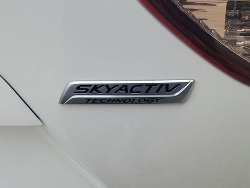 Used 2016 MAZDA CX-5 Touring image 8