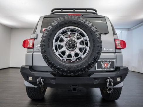 Used 2011 Toyota FJ Cruiser 4WD w/ Upgrade Pkg image 34