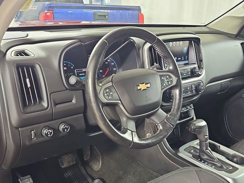 Used 2016 Chevrolet Colorado LT w/ LT Convenience Package image 19