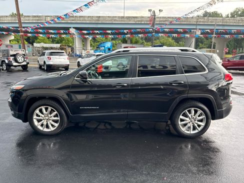Used 2015 Jeep Cherokee Limited AWD/4WD image 7