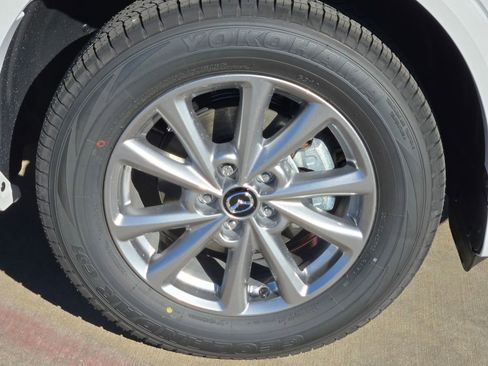 New 2025 MAZDA CX-5 AWD 2.5 S w/ Preferred Package image 7