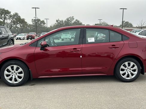 New 2026 Toyota Corolla LE image 4