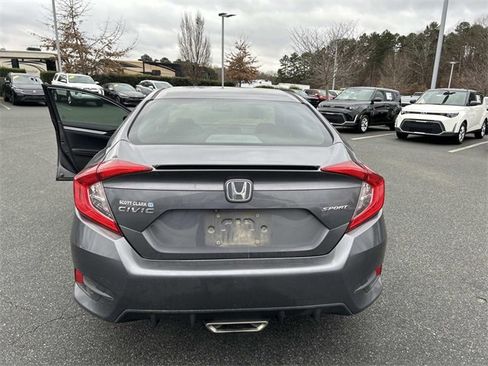 Used 2019 Honda Civic Sport image 5