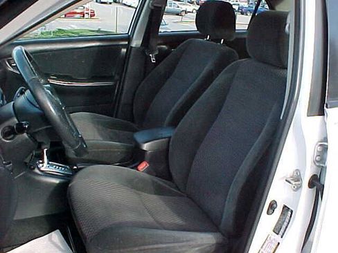 Used 2007 Toyota Corolla S w/ Extra Value Pkg 1 FWD image 12